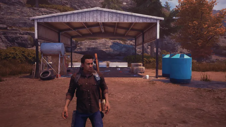 Abri de voiture du côté rocheux