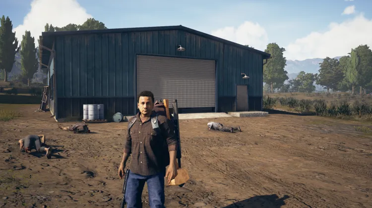 Kirli Mavi Depo Binası