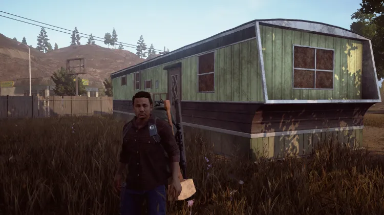 Dirty Yellowing Trailer