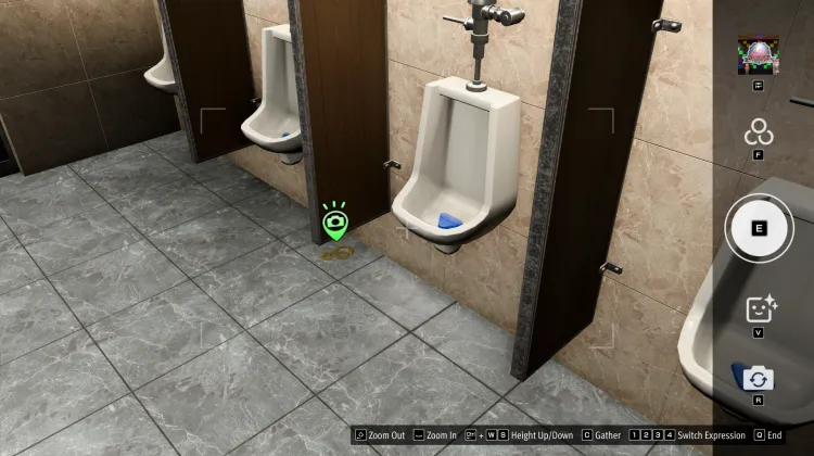 Toilet Tersembunyi Anaconda - Reli Foto