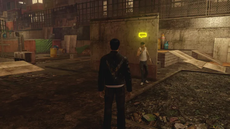 पुलिस का ध्यान भटकाएं