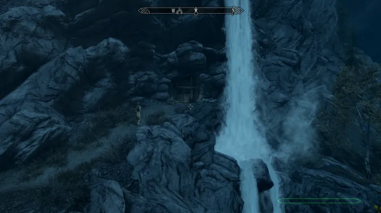 टूटा हुआ हेल्म खोखला