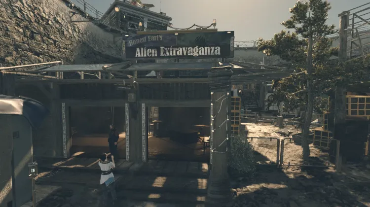 Honest Earl's Alien Extravaganza