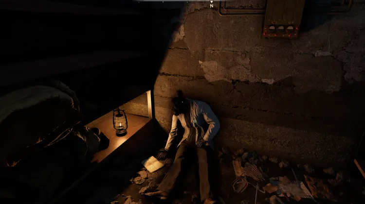 "Restez à l'intérieur"