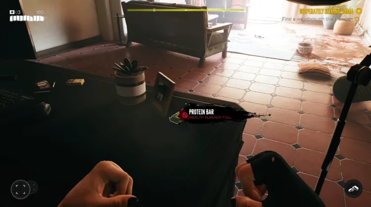 Energy-Drink und Proteinriegel