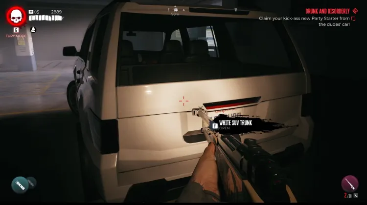 Weißer SUV Kofferraum