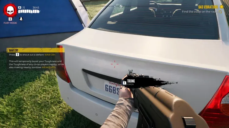 Bagagliaio dell'Auto Bianca