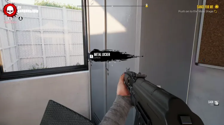 Armadietto Metallico e Kit di Attrezzi