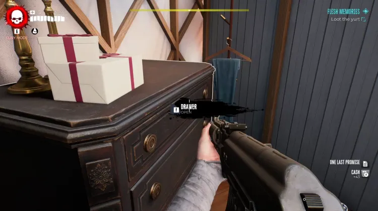 Vari bottini e Valigia Lussuosa