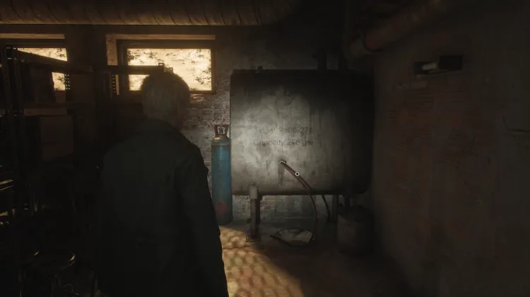 Zbiornik Paliwa w Pomieszczeniu Magazynowym