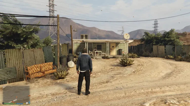 Maude - Liens Spéciaux