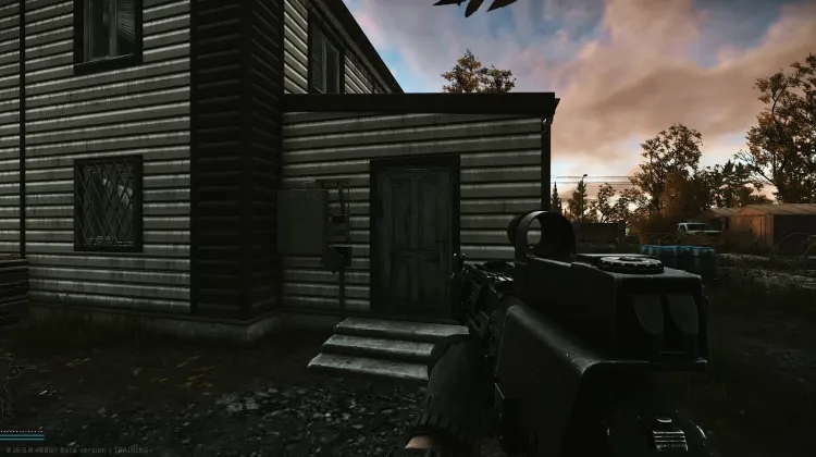 Puerta Trasera de la Cabaña