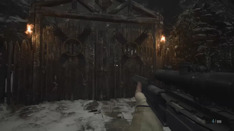 Portão de Quatro Asas