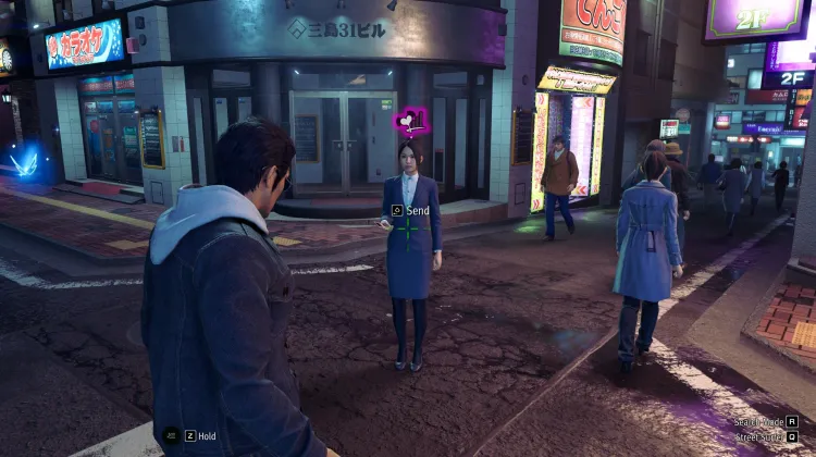 Receptionist Natsume